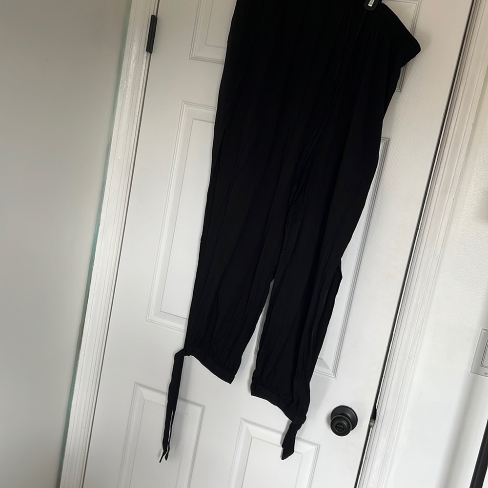 4x black soft pants with slit up leg but ties at bottom